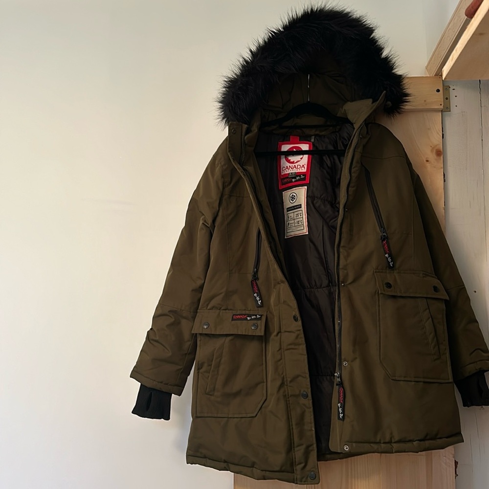 Canada weather gear jacket size xl
